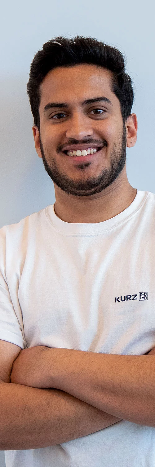 Unser Azubi ist überzeugt: Spitzen-Ausbildungsvergütung, junges Team & tolle Karrierechancen Finde eine Ausbildung in deiner Nähe – Fürth oder Sulzbach-Rosenberg